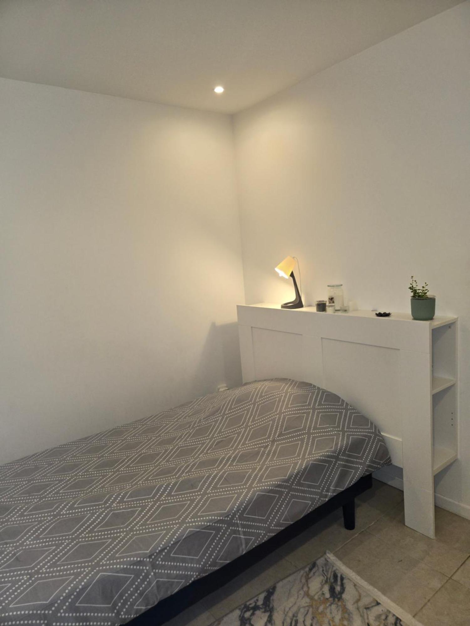 Studio De 14M2 Dans Une Maison Cagnes-sur-Mer Esterno foto
